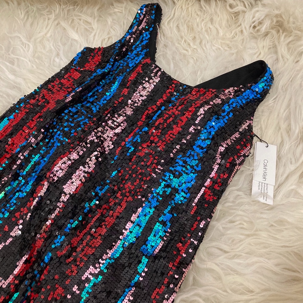 CALVIN KLEIN SEQUINED METALLIC SHIFT DRESS - Picture 5 of 9